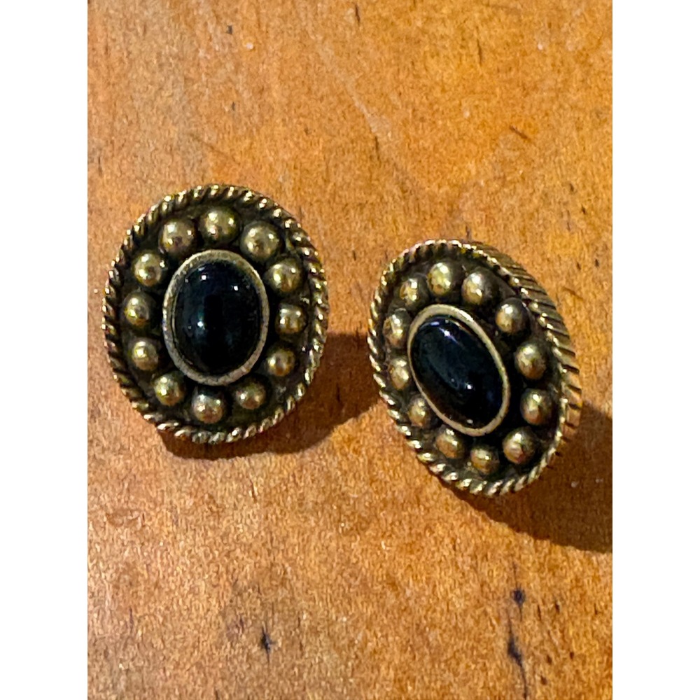 MFA Earrings Womens OS Stud Earrings Gold Black Vintage Museum Of Fine‎ Arts